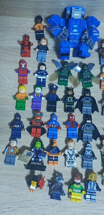 Lego minifigures