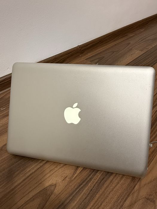 MacBook Pro 13” Mid 2012 – Intel i5, 8GB RAM, SSD 240GB, dual boot macOS + Windows 10 licențiat