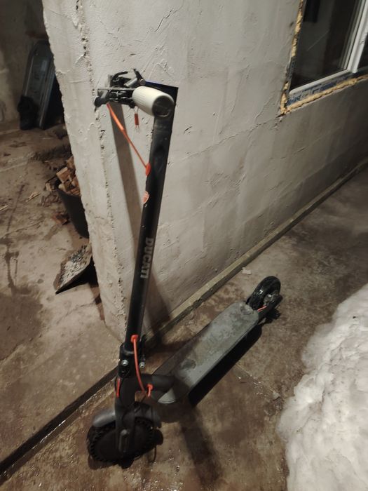 Trotineta electrica perfect funcționala