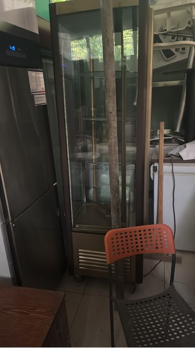 Продам дверь ковбойка для общепита