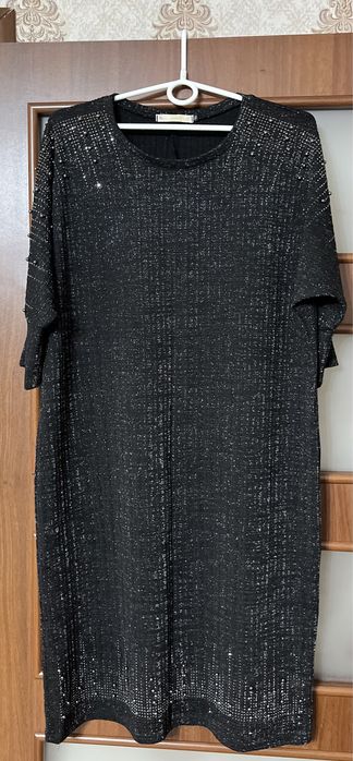 Женские платья, почти даром!!!