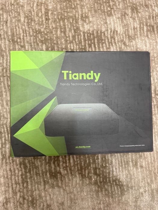 Видеорегистратор Tiandy TCR3105