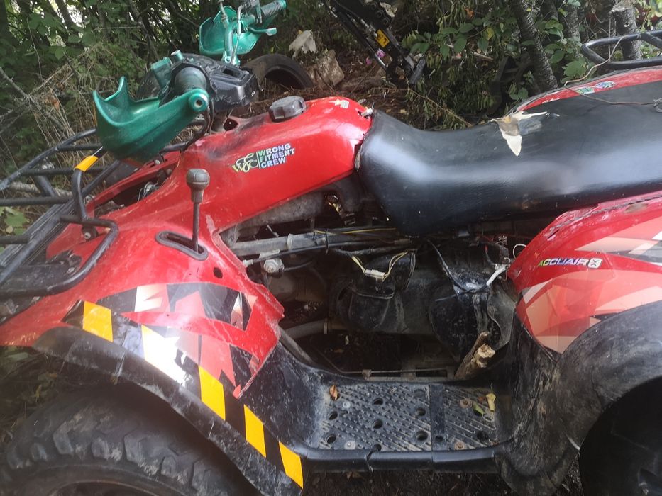 Atv 300cc 2x4 Lihai mai multe detalii mesaj pe olx