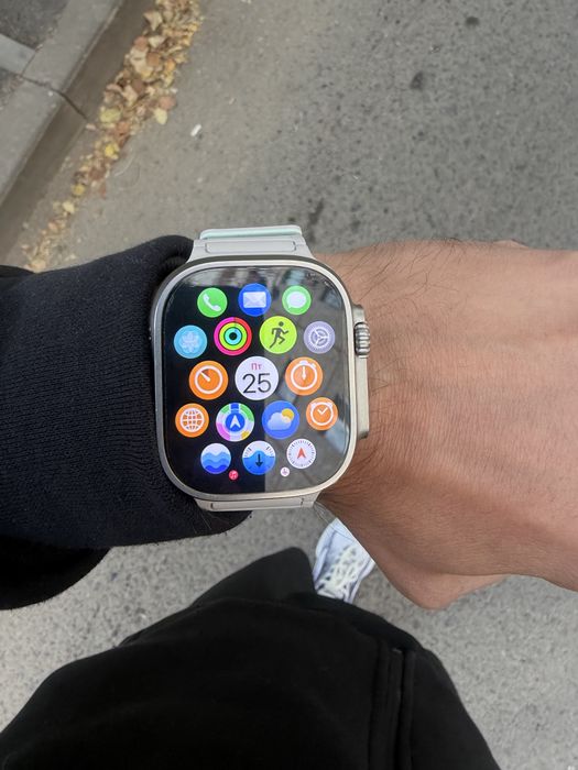 Продам часы apple watch ultra 2  в идиале