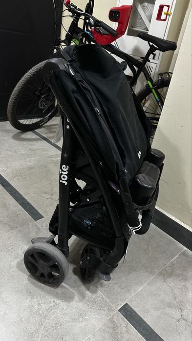 Продам коляску в отличном состояние