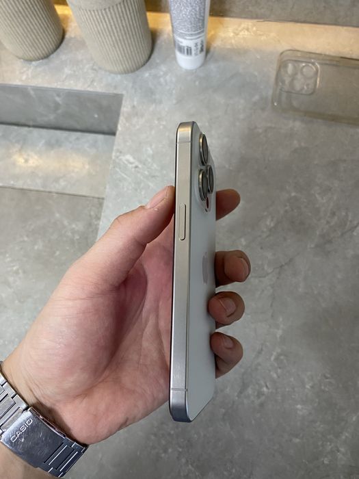 Iphone 15 pro 256гб