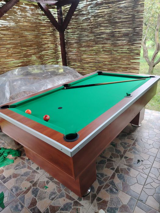 Vând 2 mese de biliard Nr 8 cu cos cu placă de ardezie