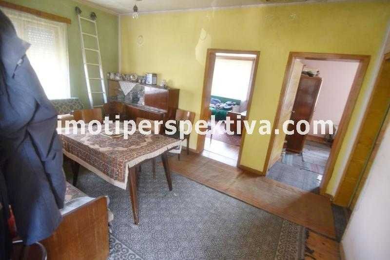 Продава се Къща в Пловдив, Коматево - 140 кв.м за 1608 €/кв.м - Снимка #4