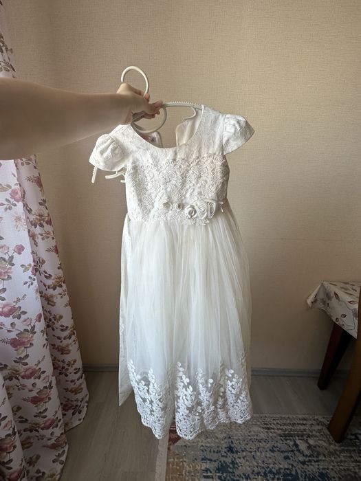 Белое платье детское