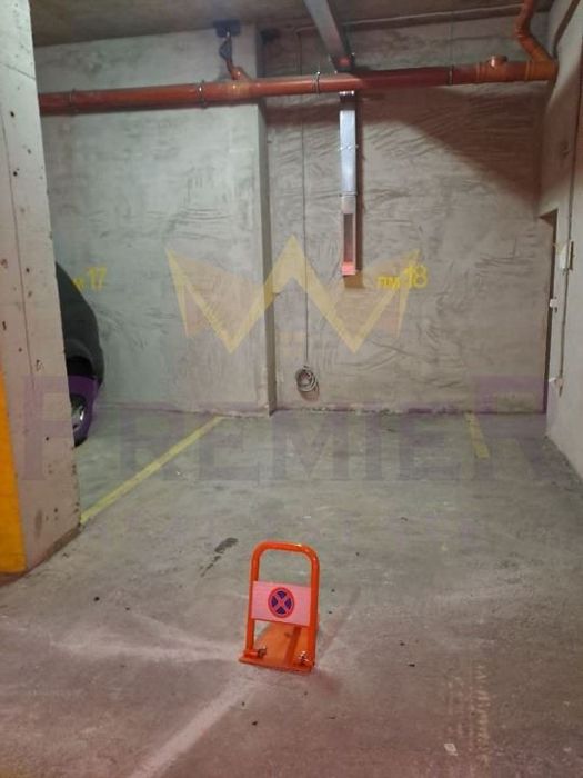 Продава се Двустаен апартамент в Варна, Център - 70 кв.м за 3558 €/кв.м - Снимка #11