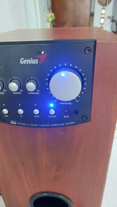 Subwoofer woofer tun bass Genius 5.1