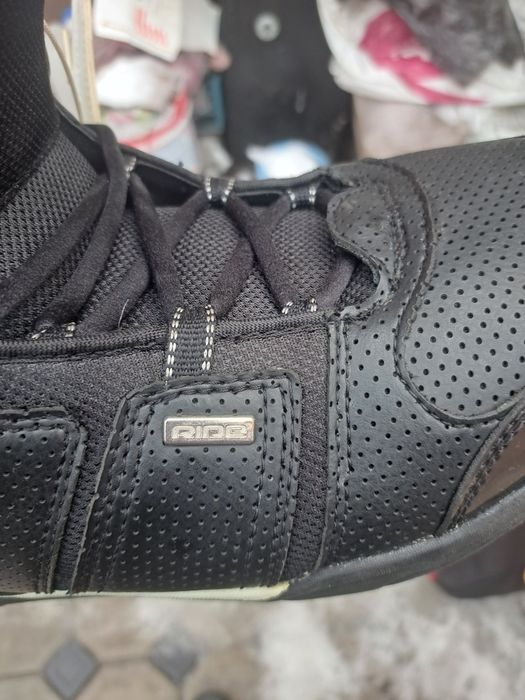 Продам сноуборд комплект