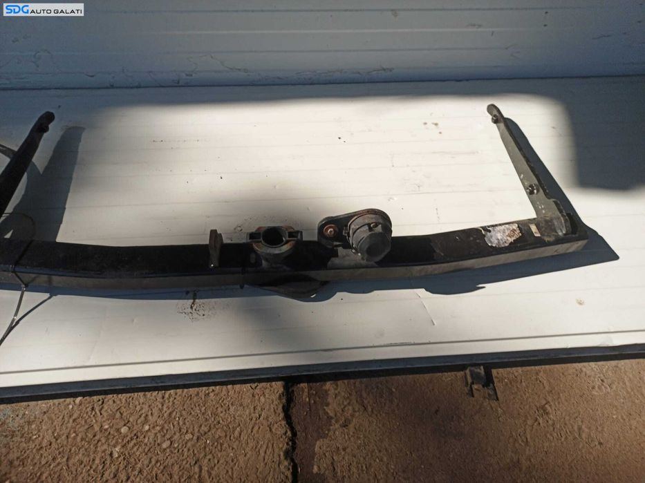 Carlig Remorcare Tractare cu Instalatie Electrica Fara Cui Volkswagen Tiguan 2011 - 2015 [L1482]