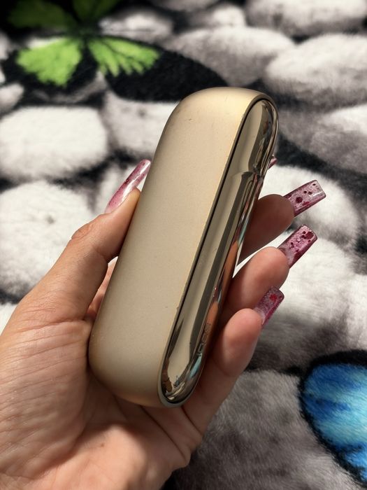 Vand tot ce se vede Iqos iluma i prime , lil solid + 2 glo