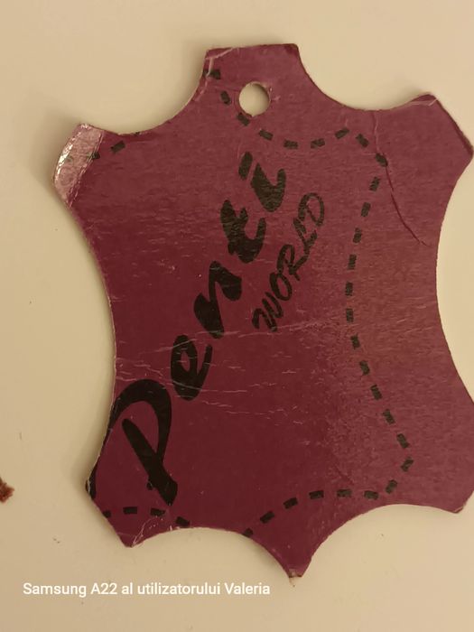 Ghete de damă din piele maro!