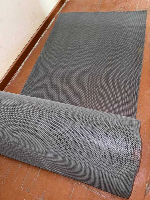 Основные виды резиновых дорожек