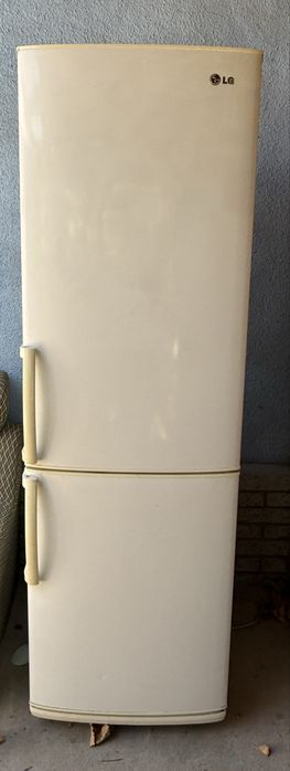 Холодильник. LG.