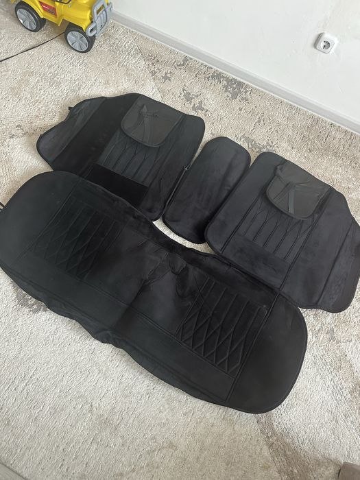 Авточехол на машину