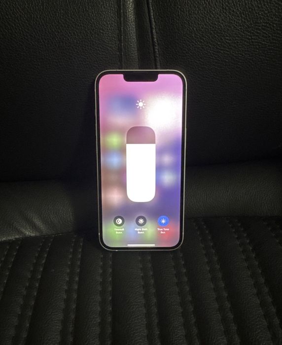 Iphone 13 white 128 gb