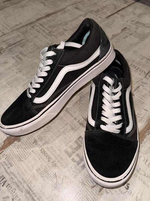 Обувки ВАНС Vans 44,5 номер