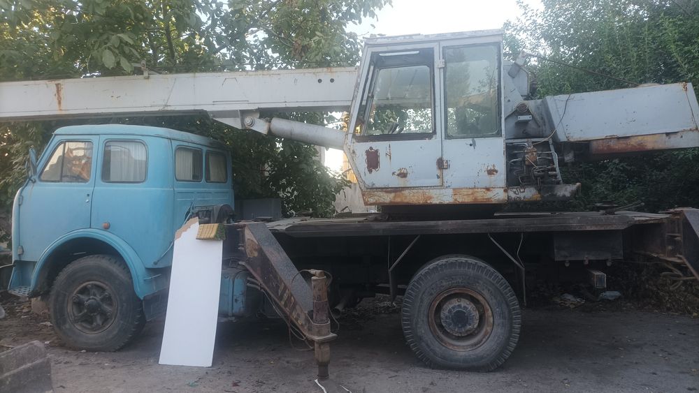 Avto kirgan 1990 ishlaydi haydab ketas. 12500$