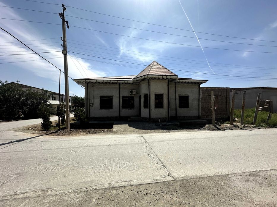 uy sotiladi abbos apteka orqasida