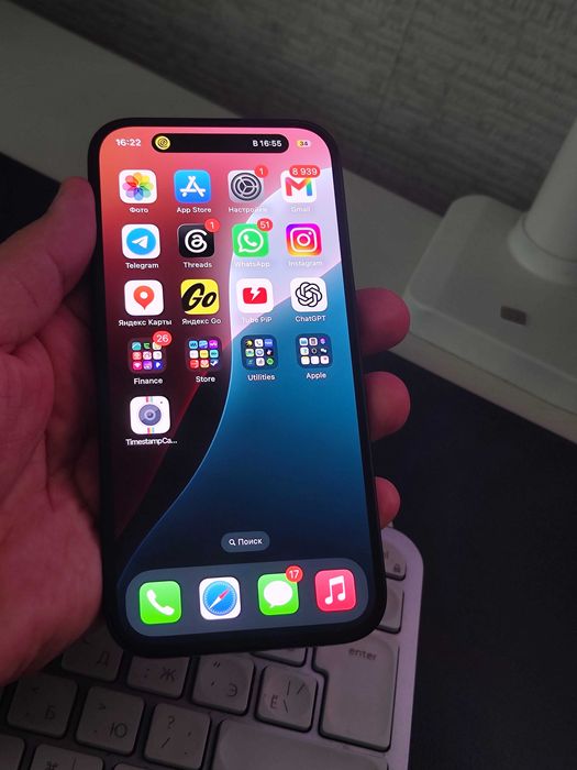 iPhone 16 128GB eSim 100% батарея