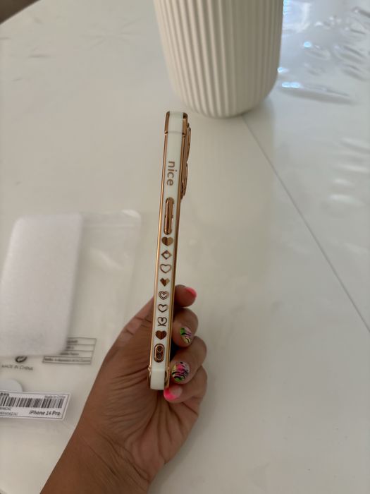 Iphone 14 Pro нов силиконов кейс