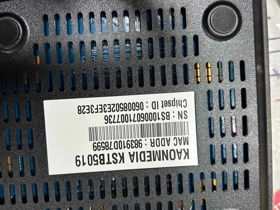 TV box  KSTB 5019  A1 Xplore