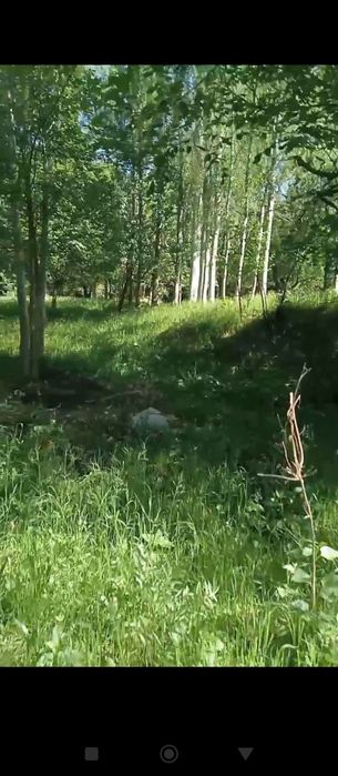 Йер сотилади газ свет сув Хамма шароитлар бор 15  сотикдан коп яхшижой