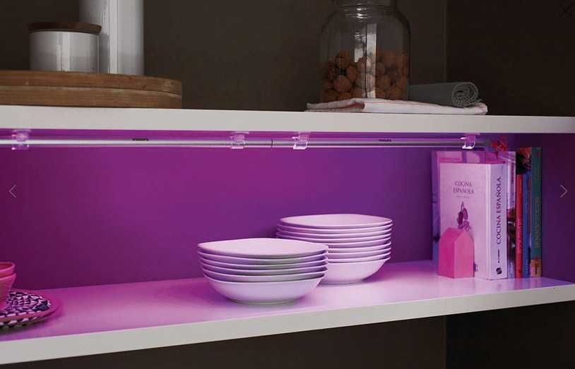 PHILIPS Profil LED RGB 2x45cm 6W NOU!