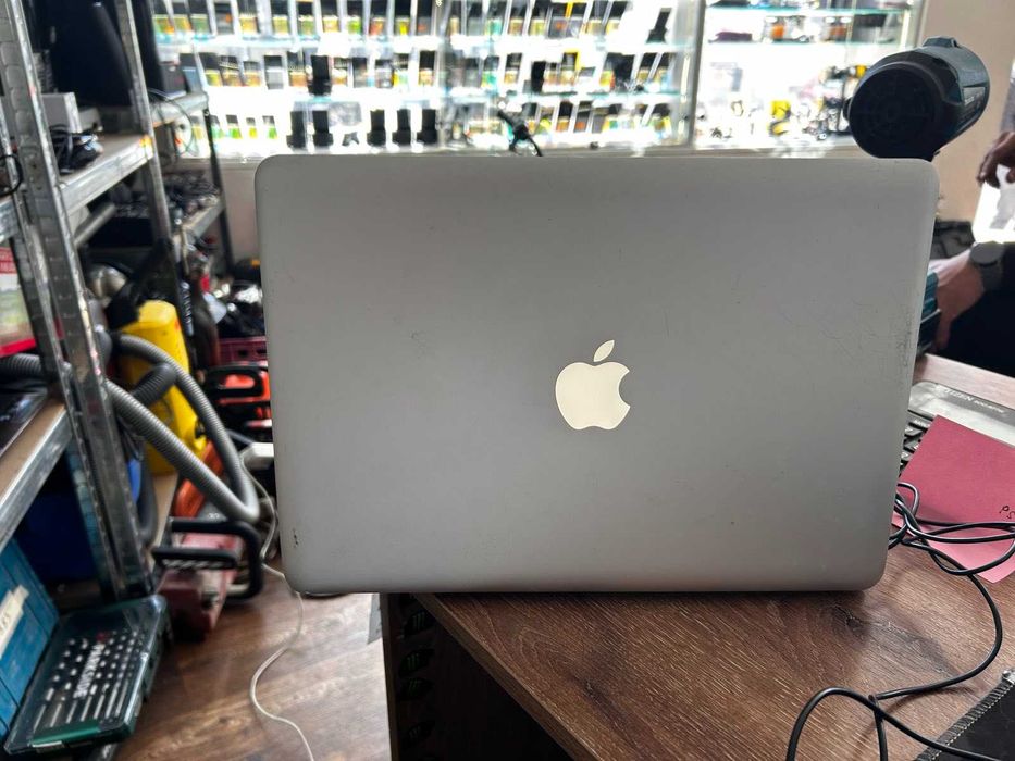 MacBook Pro 13" – Алуминиев корпус