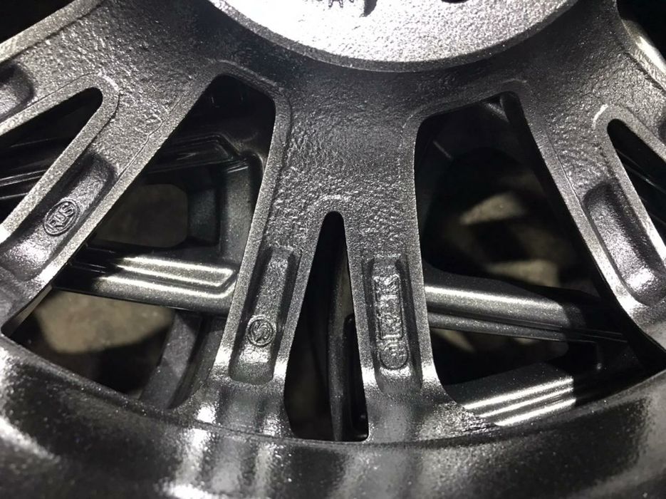 Диски на 15 Веста Ларгус кобальт