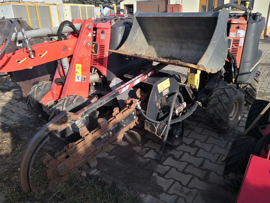 Atașament tip trencher săpat șanțuri multifuncțional Ditch Witch