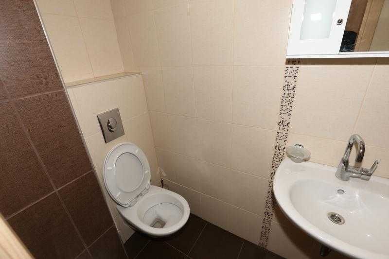 Нова оферта! Тристаен апартамент във Възраждане