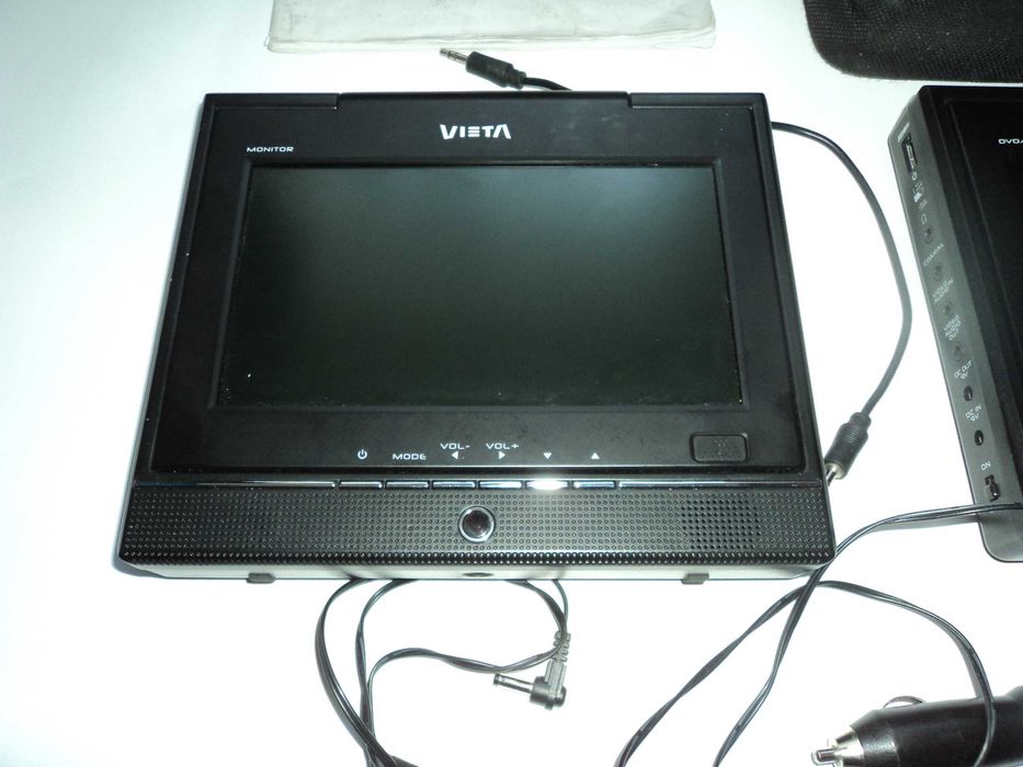 ДВД плеър за кола Vieta CPD722D