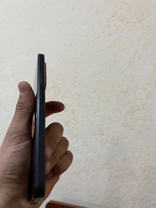 Horon X7d 128/6 korobka dakumenti bor holati ideal 1oy ishlatilgan