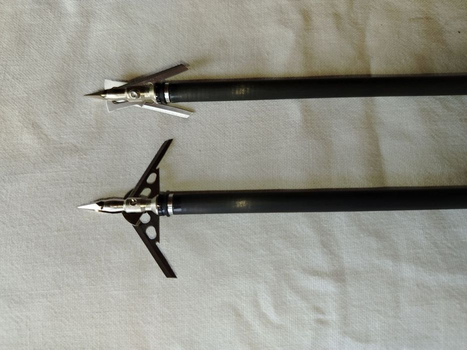 Продавам лък компаунд