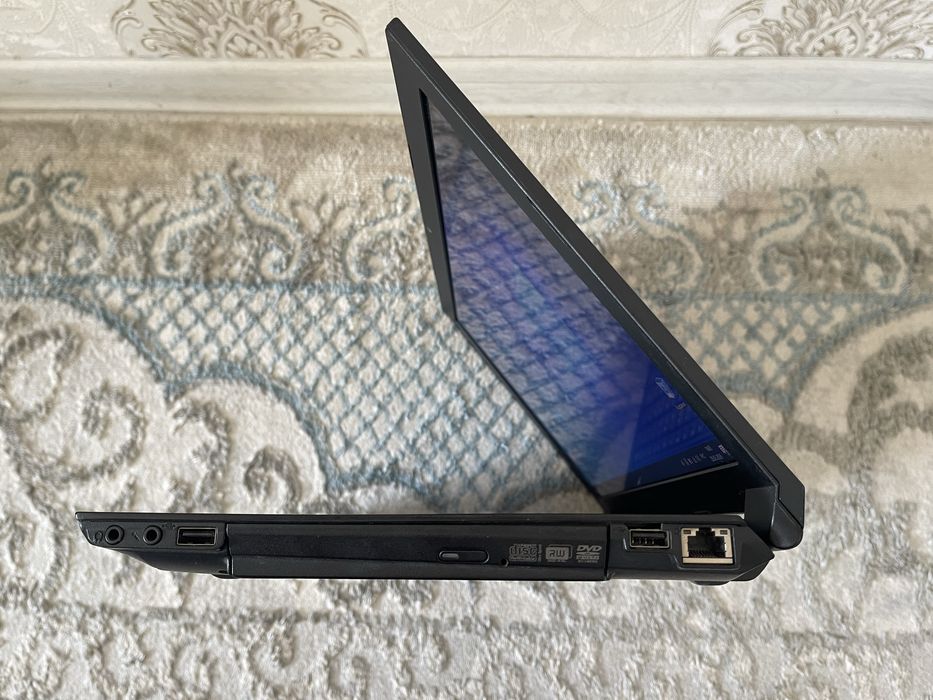 Продам ноутбук Lenovo B575e