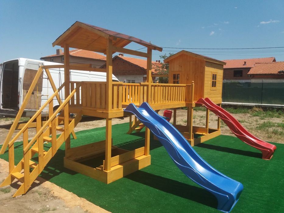 Детски пързалки. Катерушки и къщички