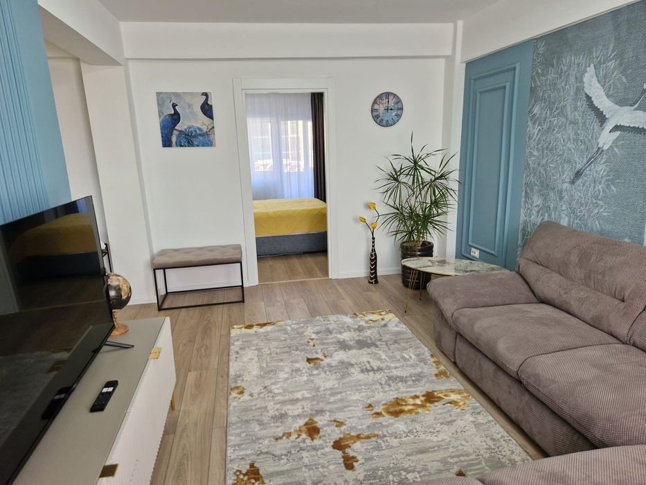 Ultracentral 2 camere Piata Tricolorului - proprietar