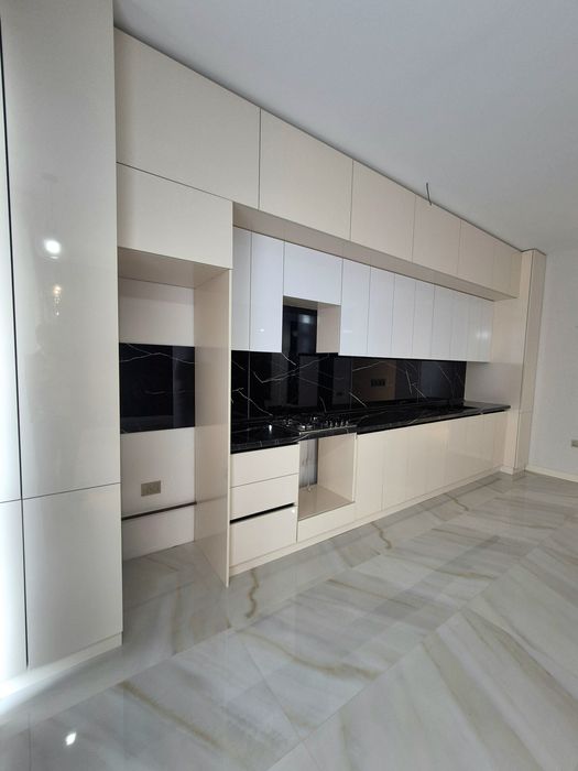 Продается 3х комнатная квартира в Бухаре