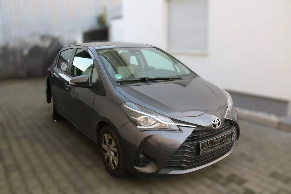 Dezmembrari / Dezmembrez TOYOTA YARIS / YARIS HIBRID