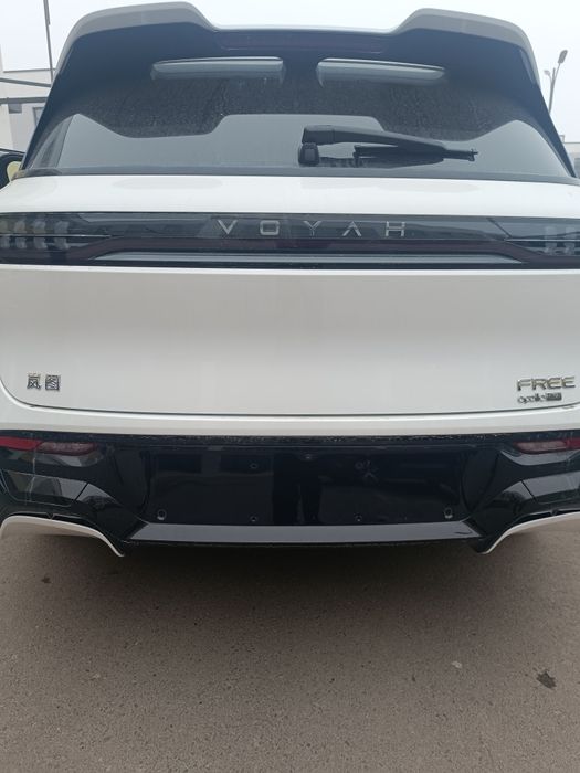 Voyah free full yengi