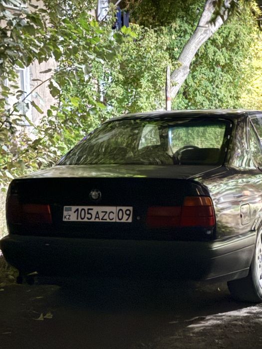 Продаю BMW E34 525