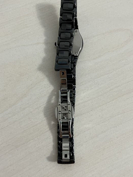 Швейцарские часы RADO продам