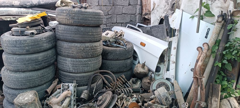 Продам запчасти на Волгу