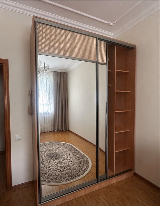Продается шкаф купе