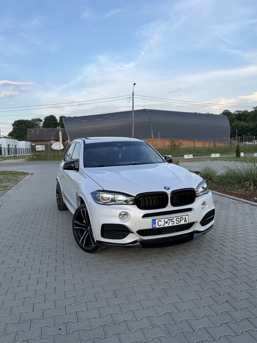 BMW X5 F15 M50D 381 cai an 2015 Alb Perlat//