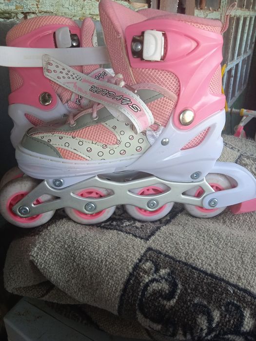 Ролики  продам .